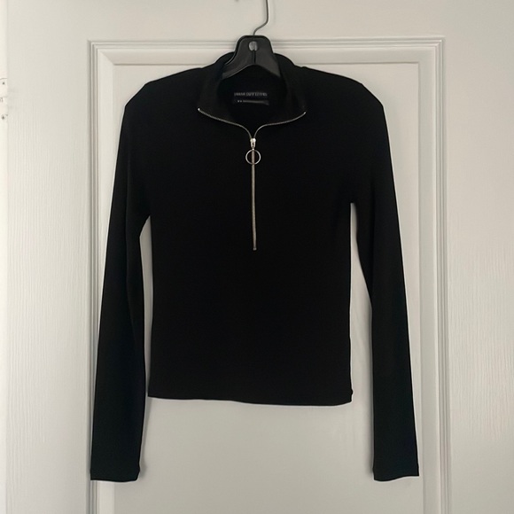Urban Outfitters Black Zip Up Top - Size M - Picture 4 of 7